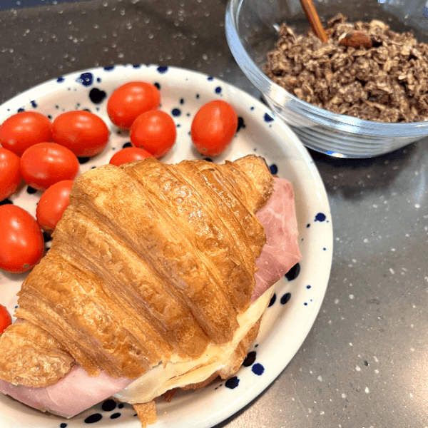🥐 Ham & Cheese Croissant Sandwich Recipe